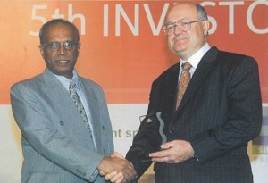 JEL clinched the Runner-up award for the Most Transparent Company Award for 2004, organised by Securities Investors Association of Singapore (SIAS)