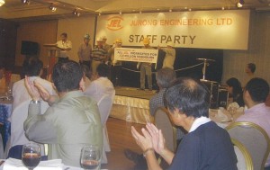 Staff celebrated the achievement of 4.8 million man-hours without any accident for a continuous seven month period at Raffles Marina in July 2007